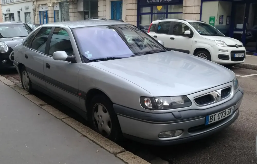 Renault Safrane I (B54, facelift 1996)