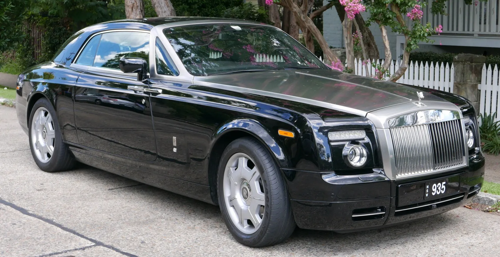 Image for Rolls-Royce Phantom Coupe