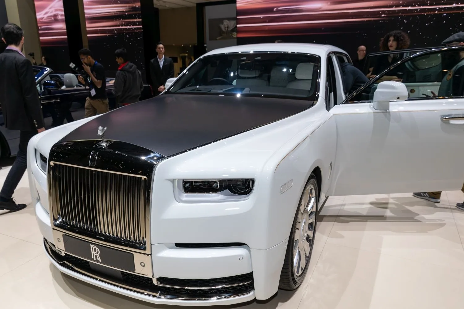 Image for Rolls-Royce Phantom VIII Extended Wheelbase