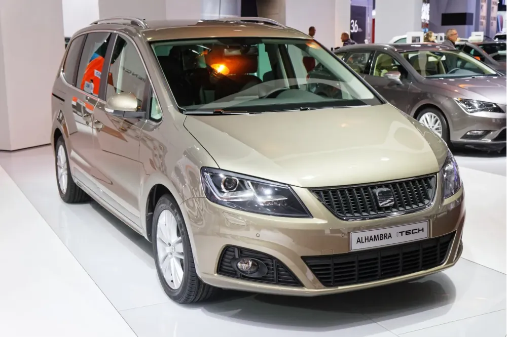 Seat Alhambra II (7N)