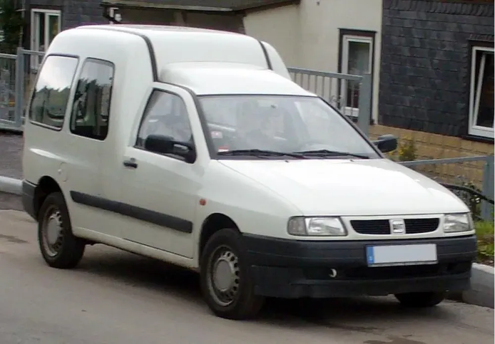 Seat Inca 9K