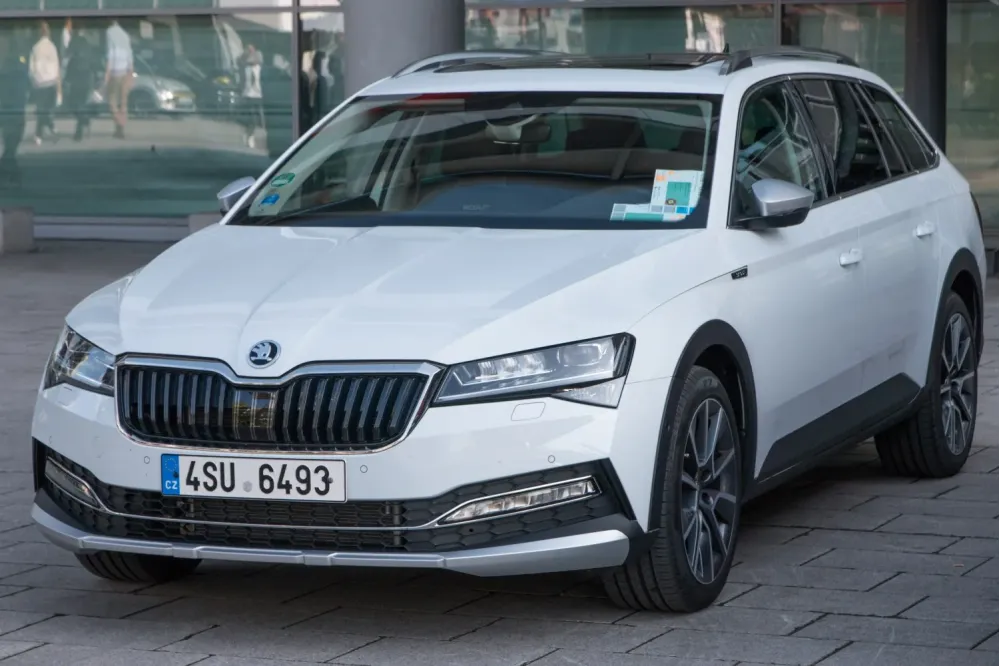 Skoda Superb III Scout (facelift 2019)