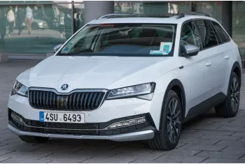 Skoda Superb III Scout (facelift 2019)