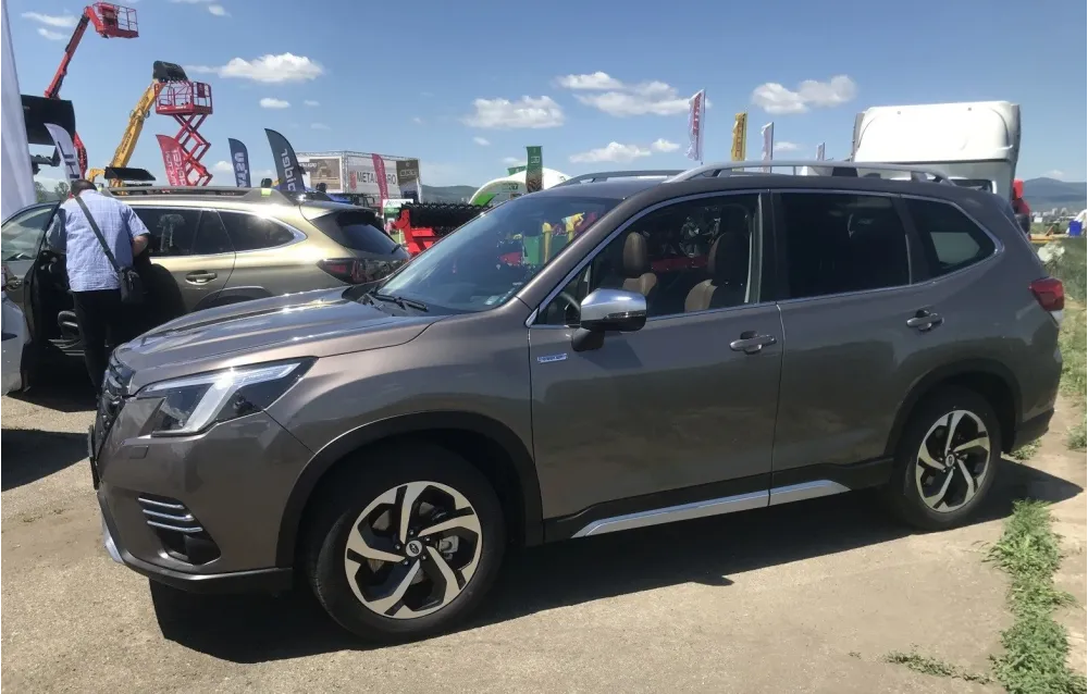 Subaru Forester V (facelift 2021)