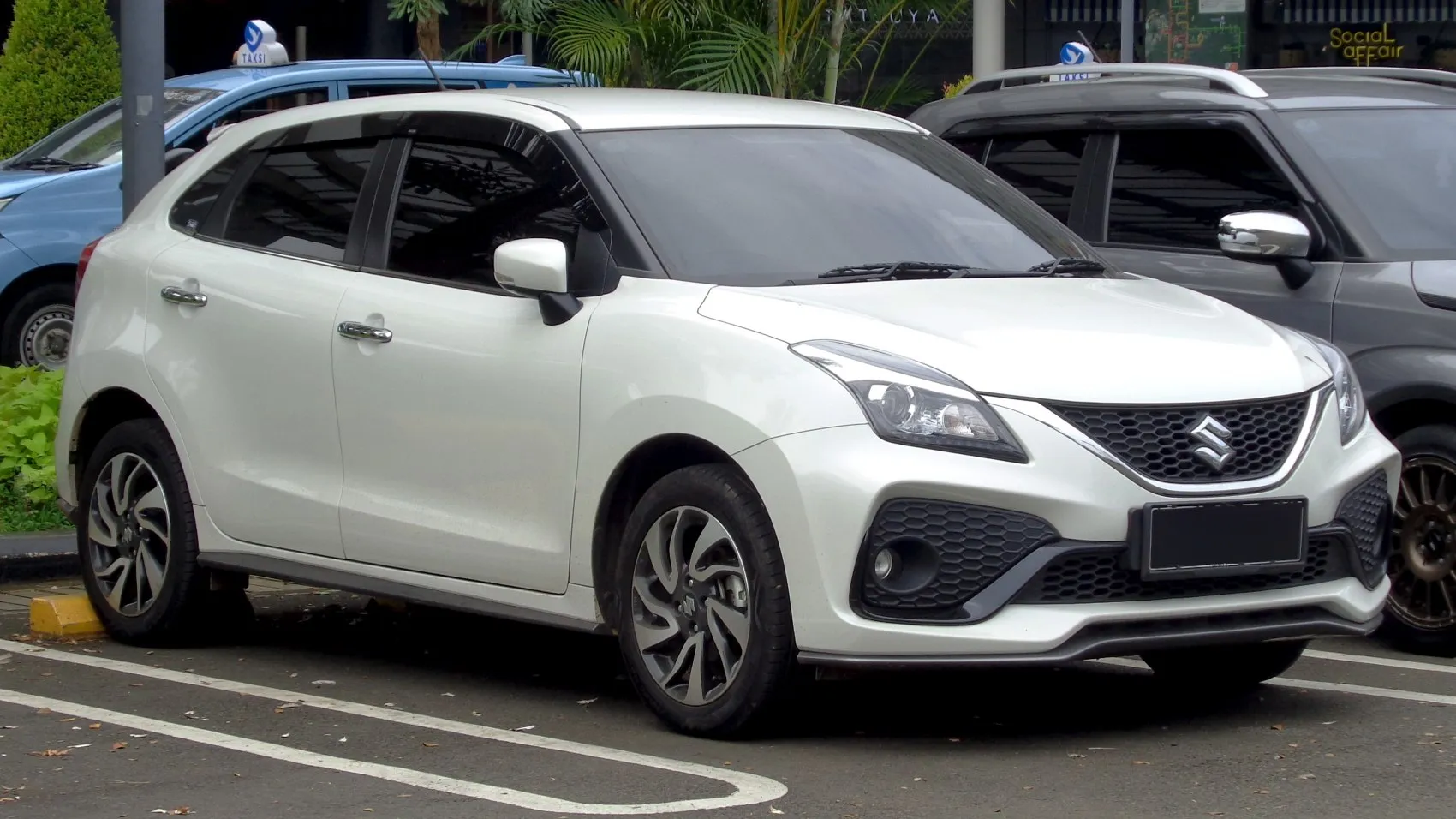 Suzuki Baleno I (WB, facelift 2019)