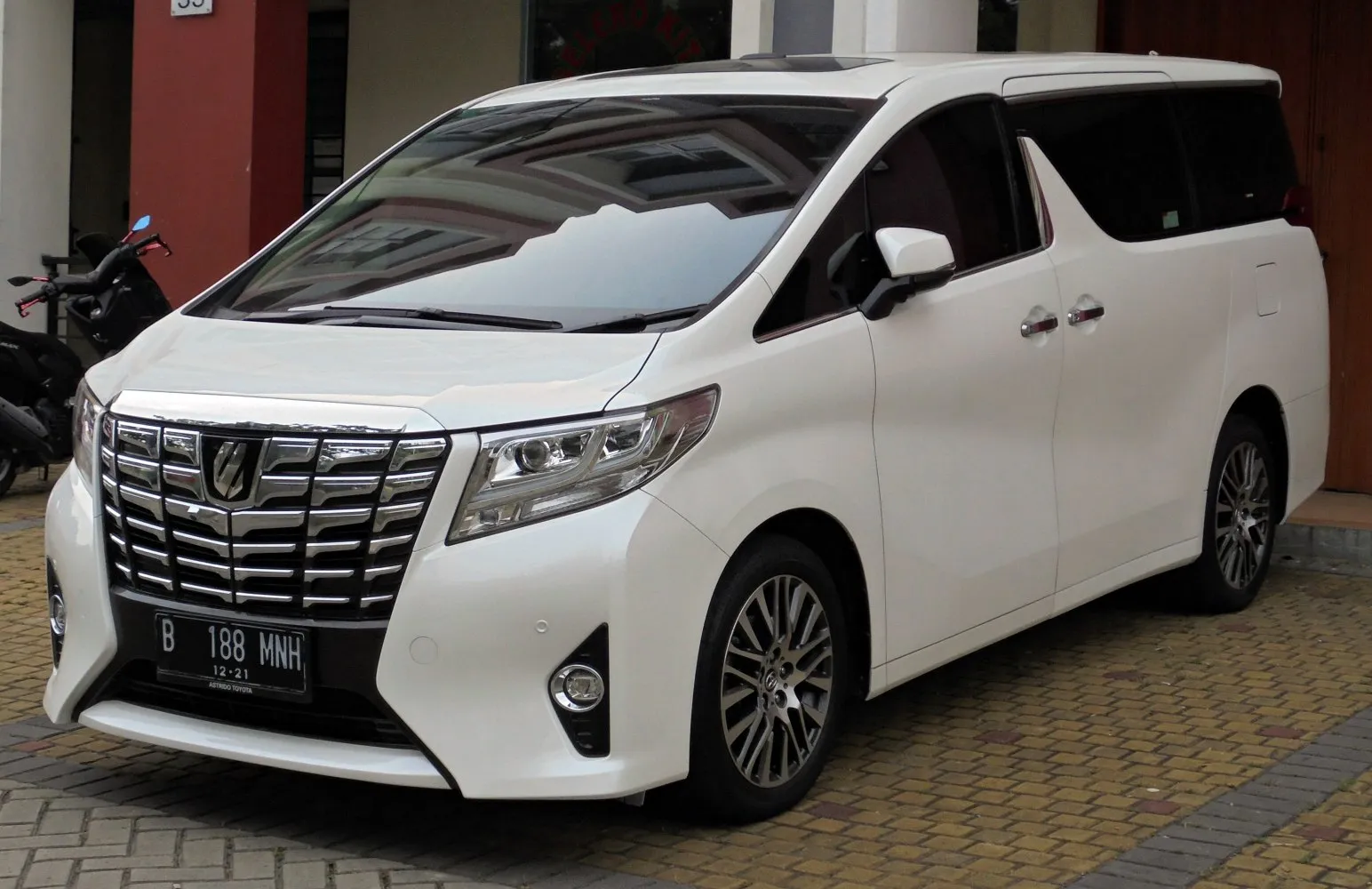 Image for Toyota Alphard III