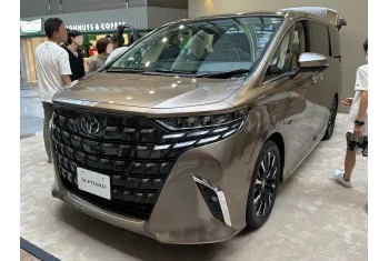 Toyota Alphard IV