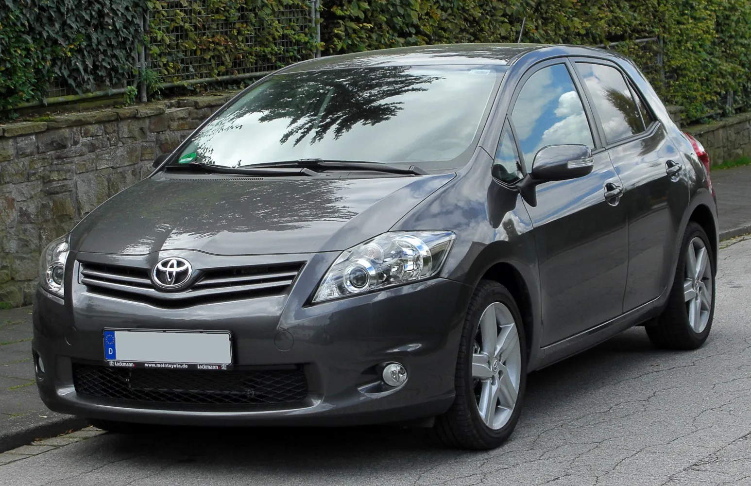 Image for Toyota Auris facelift 2010