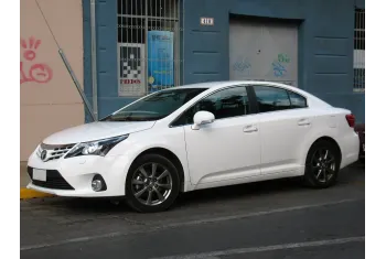 Toyota Avensis III (facelift 2012)