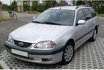 Toyota Avensis Wagon (T22)