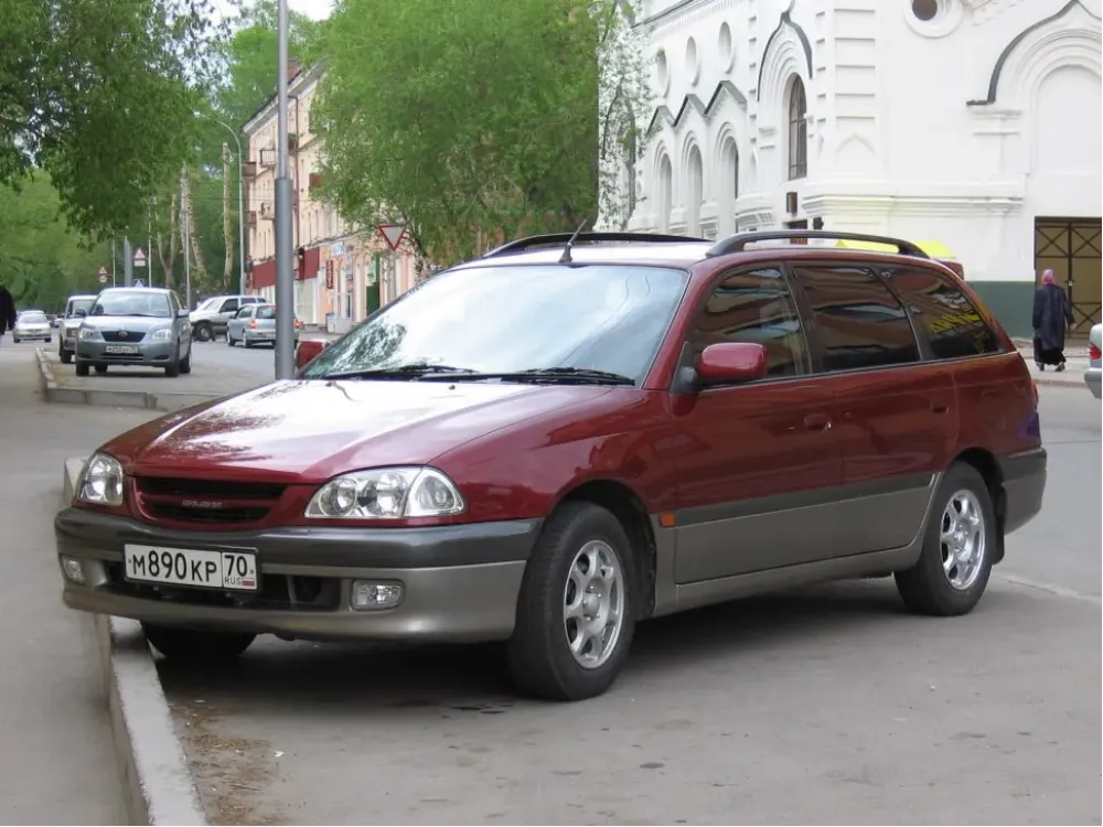 Toyota Caldina T21