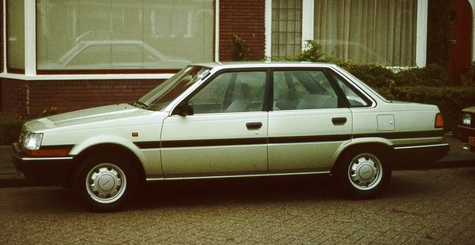 Toyota Carina T15