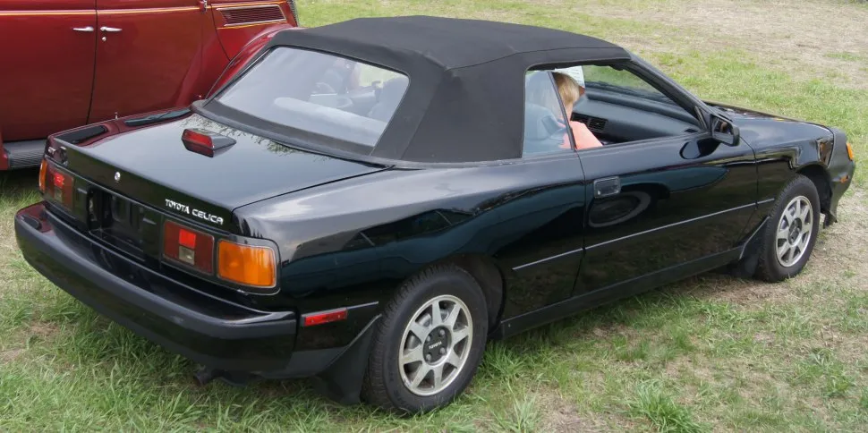 Toyota Celica Cabrio (T16)