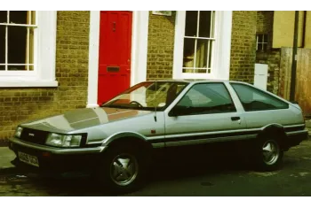 Toyota Corolla Coupe V (E80)