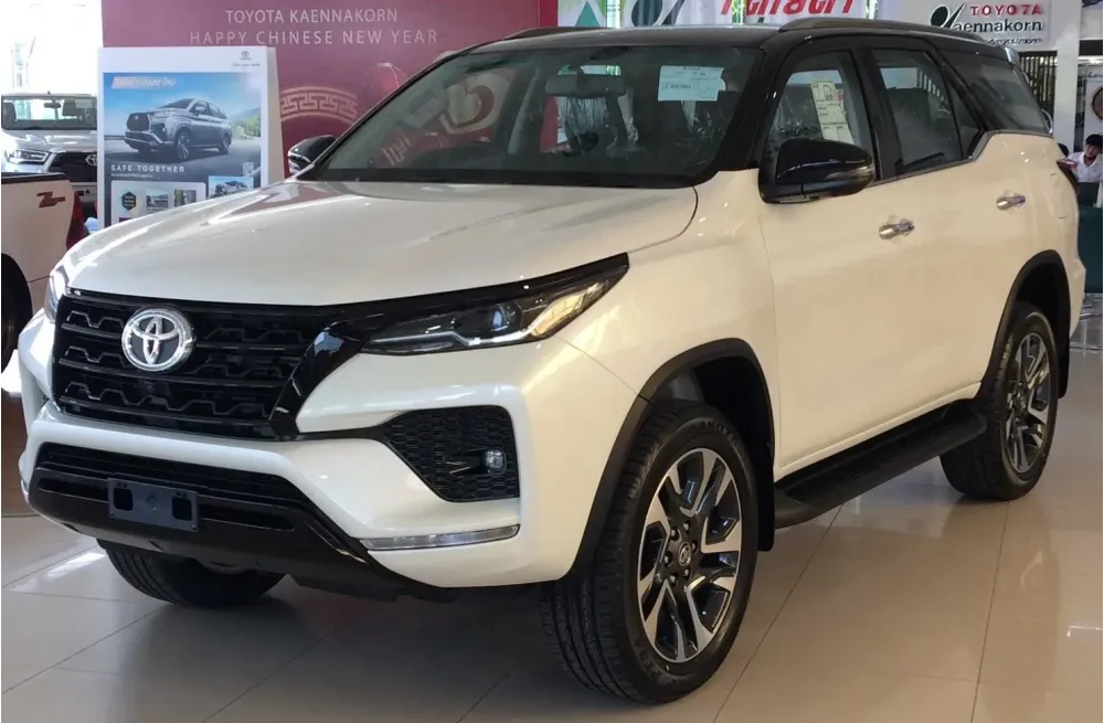 Toyota Fortuner II (facelift 2020)