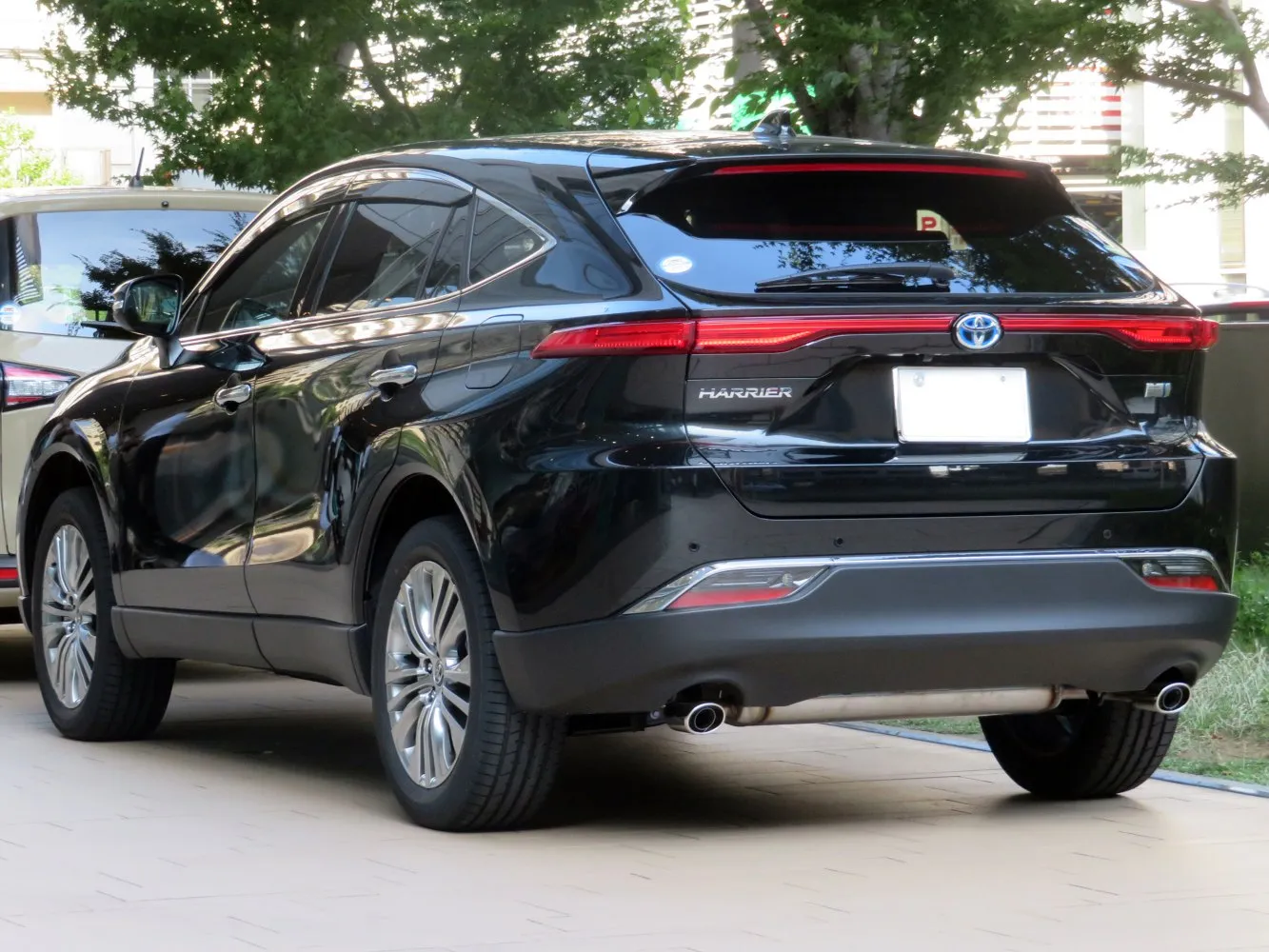 Image for Toyota Harrier IV (XU80)