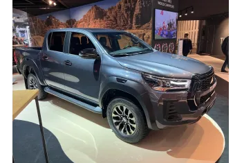 Toyota Hilux Double Cab VIII (facelift 2020)