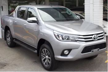 Toyota Hilux Double Cab VIII