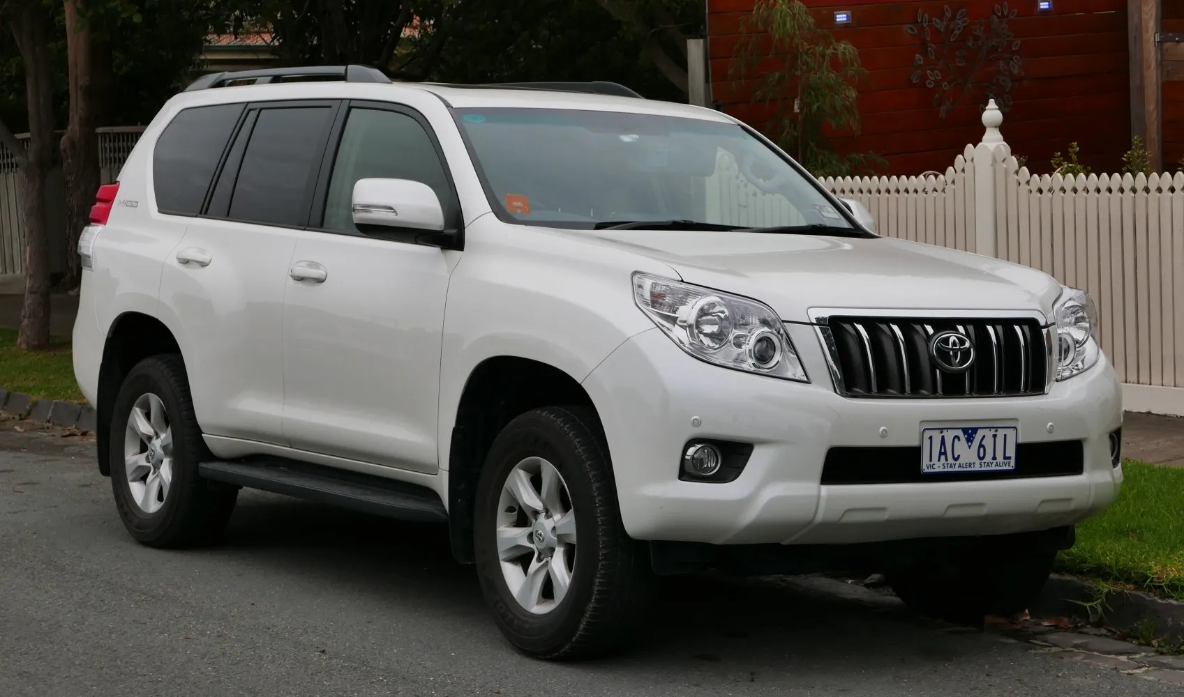 Image for Toyota Land Cruiser Prado (J150) 5-door