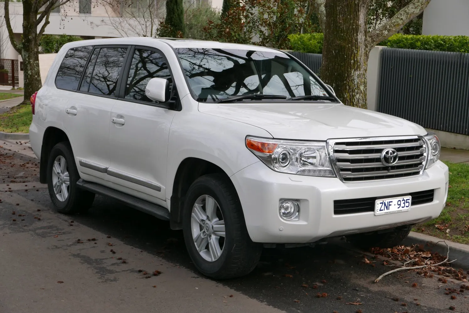 Toyota Land Cruiser J200, facelift 2013
