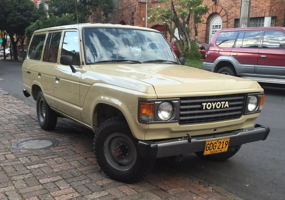 Toyota Land Cruiser (J60) Wagon