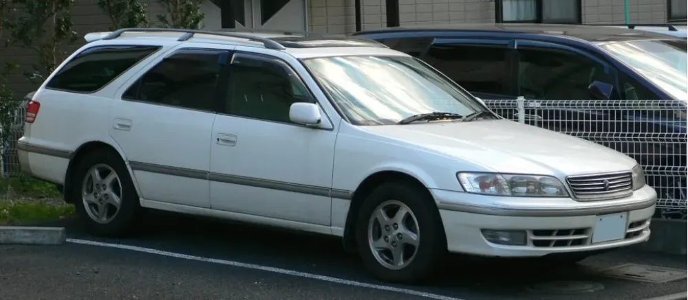Toyota Mark II Wagon Qualis