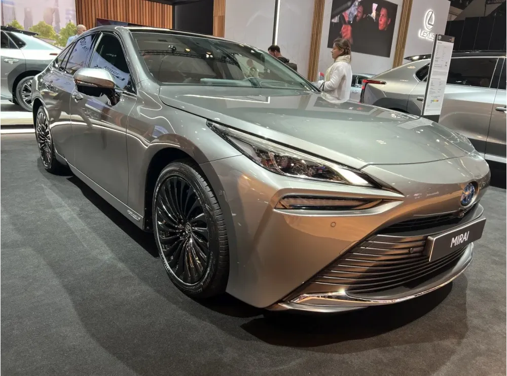 Toyota Mirai II