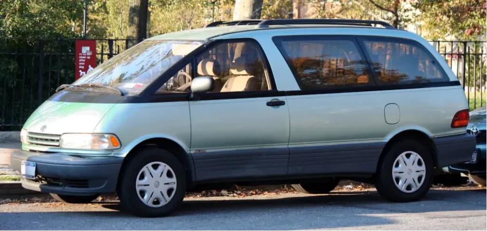 Toyota Previa CR