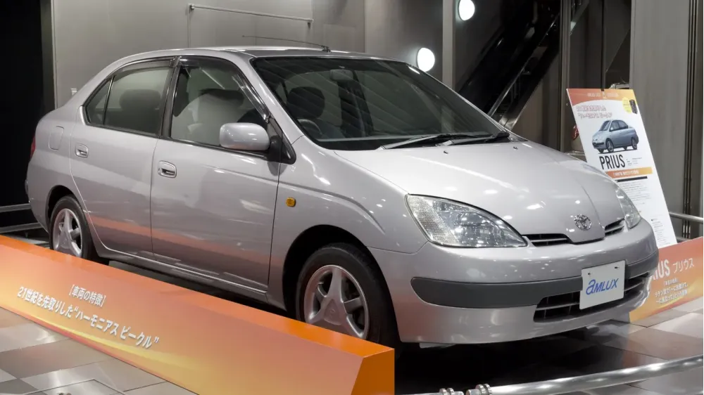 Toyota Prius I (NHW10)
