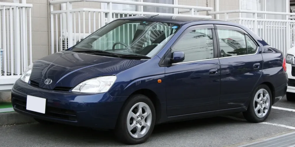 Toyota Prius I (NHW11)