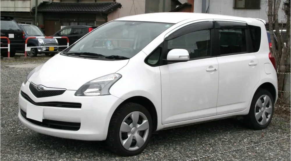 Toyota Ractis I