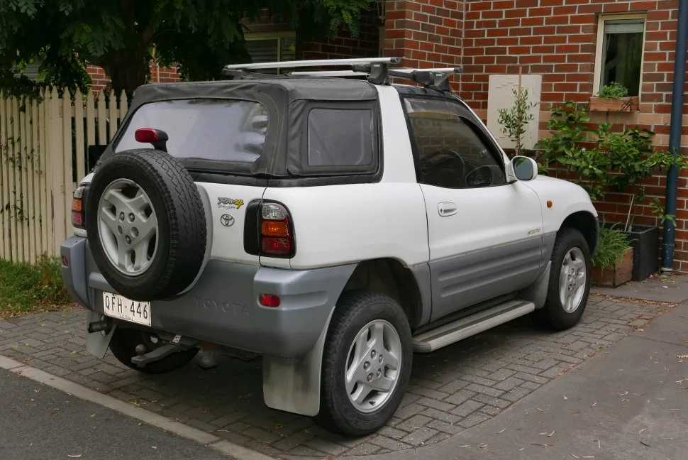 Image for Toyota RAV4 I Soft top (XA10)