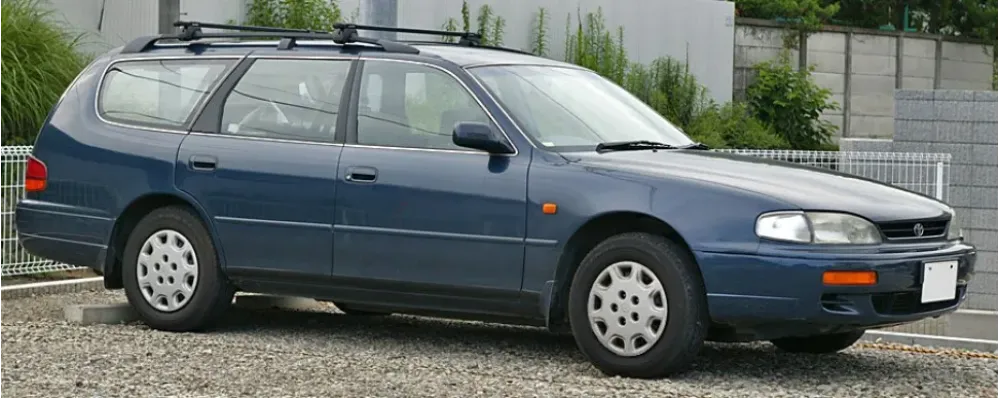 Toyota Scepter SW (V15)