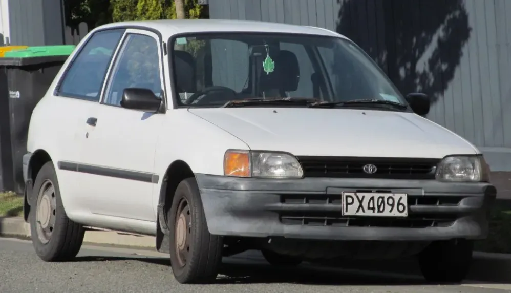 Toyota Starlet IV