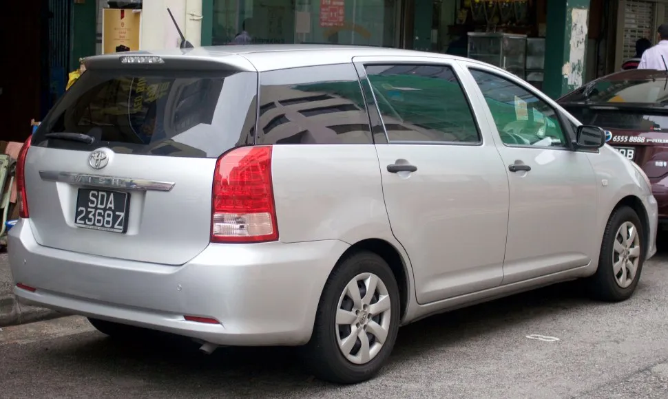 Image for Toyota Wish I (facelift 2005)