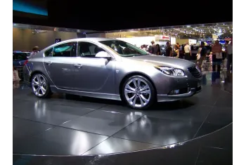 Vauxhall Insignia I Hatchback
