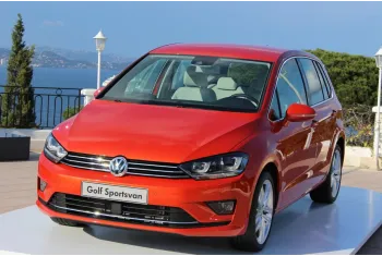 Volkswagen Golf VII Sportsvan