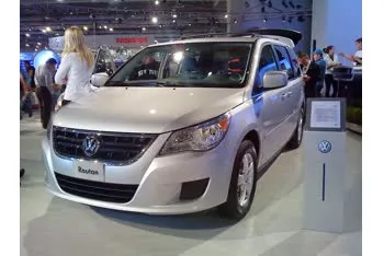 volkswagen routan
