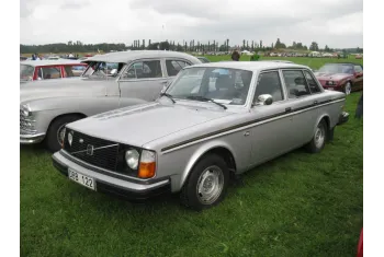 Volvo 240 P242,P244