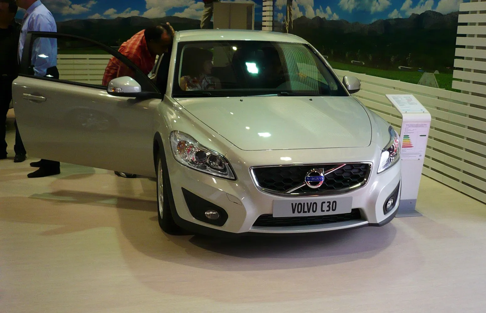 Volvo C30 facelift 2010