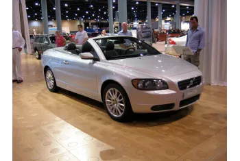 Volvo C70 Coupe Cabrio II