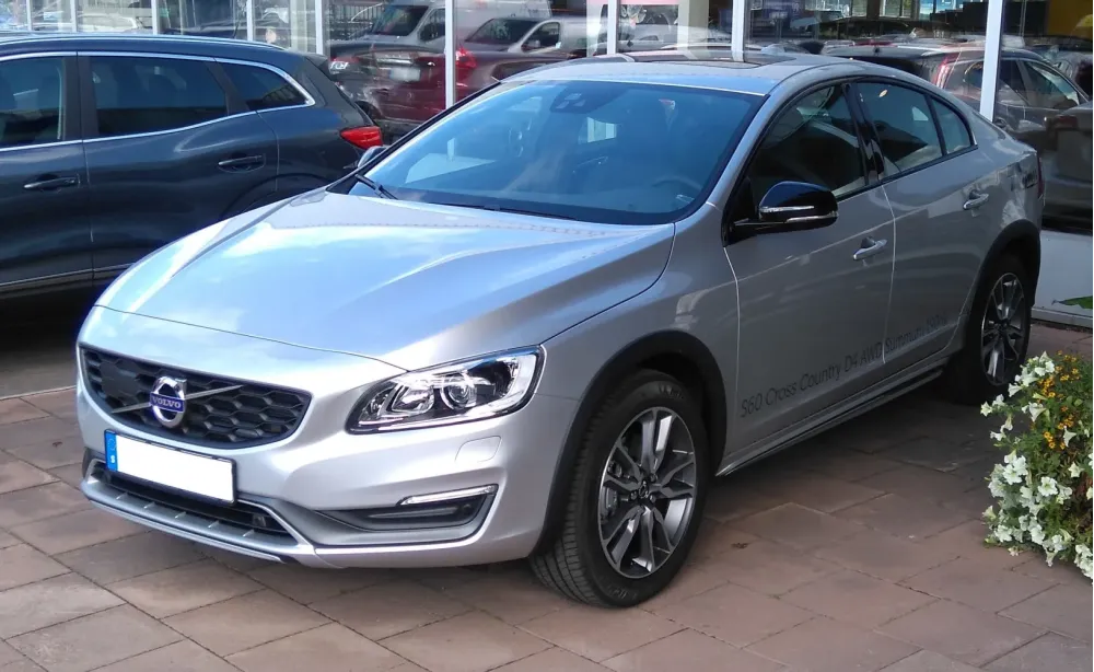 Volvo S60 II Cross Country
