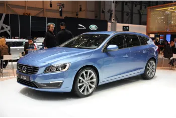 Volvo V60 I (2013 facelift)