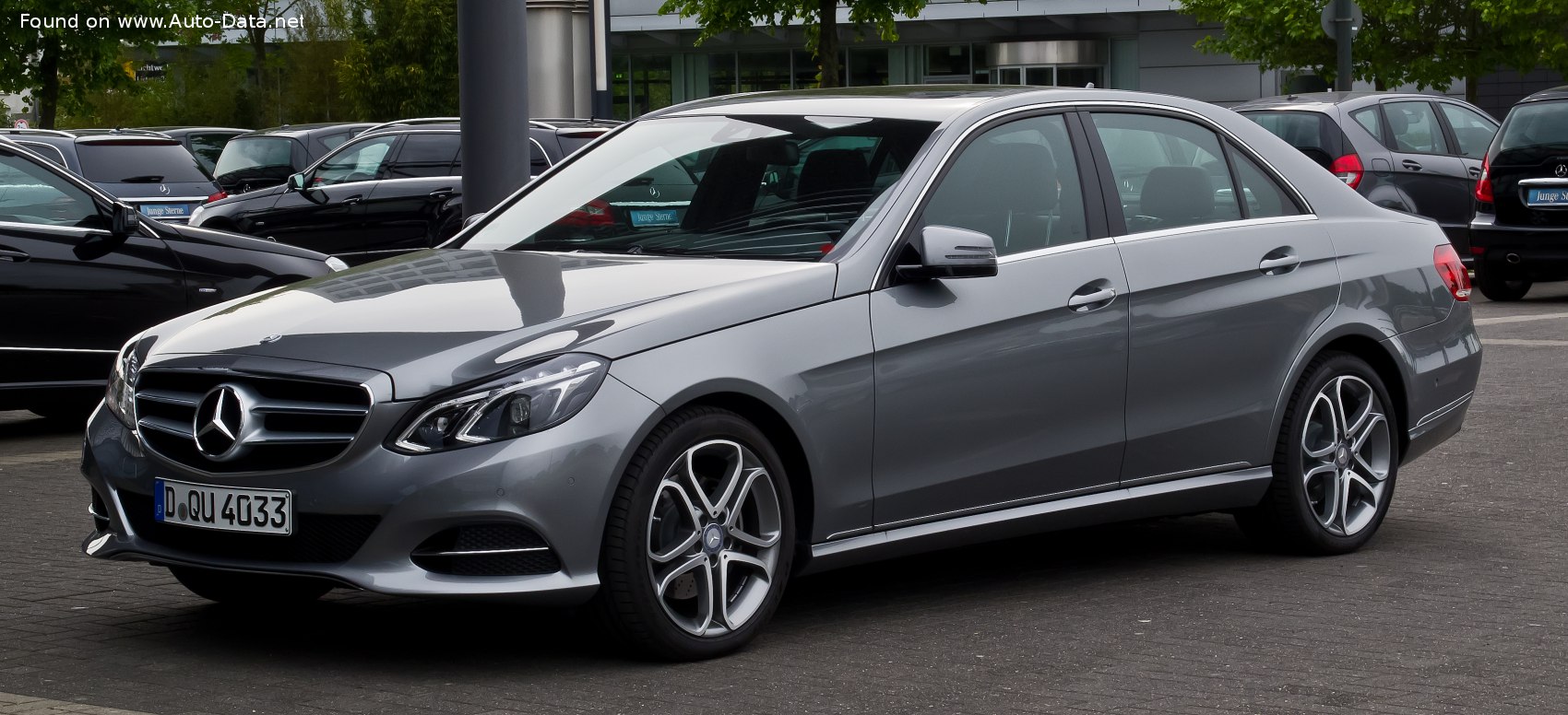 Full specifications and technical details 2014 Mercedes-Benz E-class (W212, facelift 2013) E 400 V6 3.5 (333 Hp) 4MATIC 7G-TRONIC PLUS