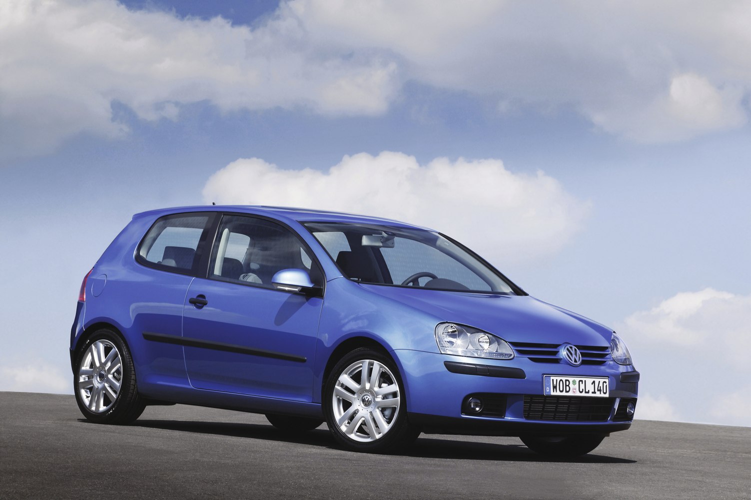 المواصفات والتفاصيل التقنية الكاملة 2006 Volkswagen Golf V (3-door) 1.4 TSI (140 Hp) DSG