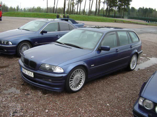 المواصفات والتفاصيل التقنية الكاملة 2001 Alpina B3 Touring (E46) 3.3 i 24V Switchtronic Allrad (280 Hp)