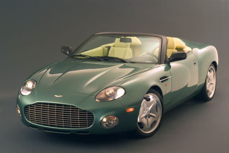 Vollständige Spezifikationen und technische Details 2002 Aston Martin DB7 AR1 5.9 V12 (426 Hp) Automatic