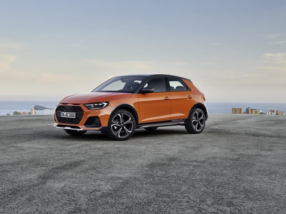 Spécifications complètes et détails techniques 2020 Audi A1 citycarver (GB) 30 TFSI (110 Hp)