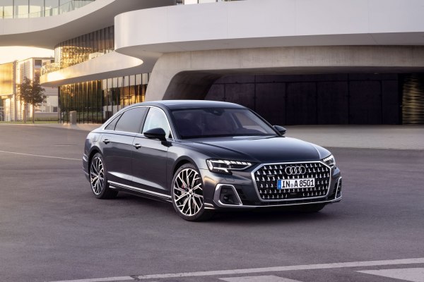 Full specifications and technical details 2022 Audi A8 Long (D5, facelift 2021) 60 TFSI e V6 (462 Hp) Plug-in Hybrid quattro tiptronic