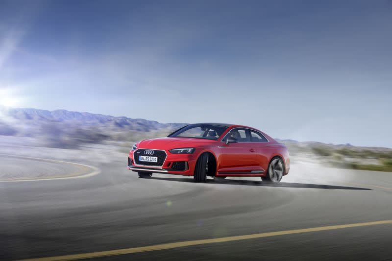 Full specifications and technical details 2017 Audi RS 5 Coupe II (F5) 2.9 TFSI (450 Hp) quattro tiptronic